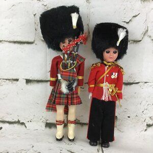 Vintage Plastic Dolls Scottish Highlander London Beefeater Soldier Lot Of 2